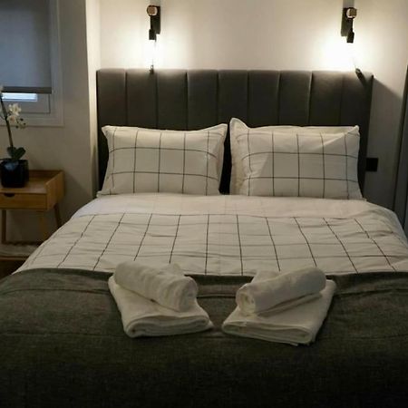 Cosy Loft Lägenhet Patras Exteriör bild