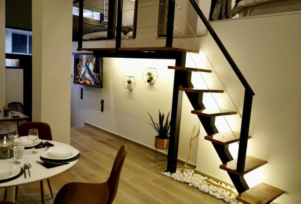 Cosy Loft Lägenhet Patras Exteriör bild