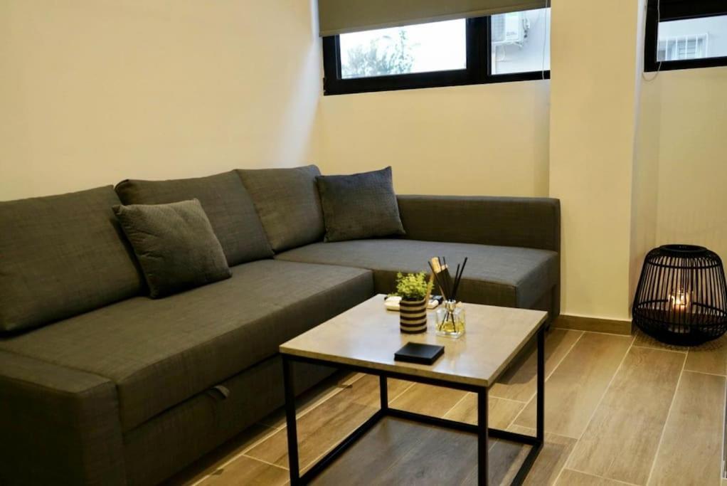 Cosy Loft Lägenhet Patras Exteriör bild